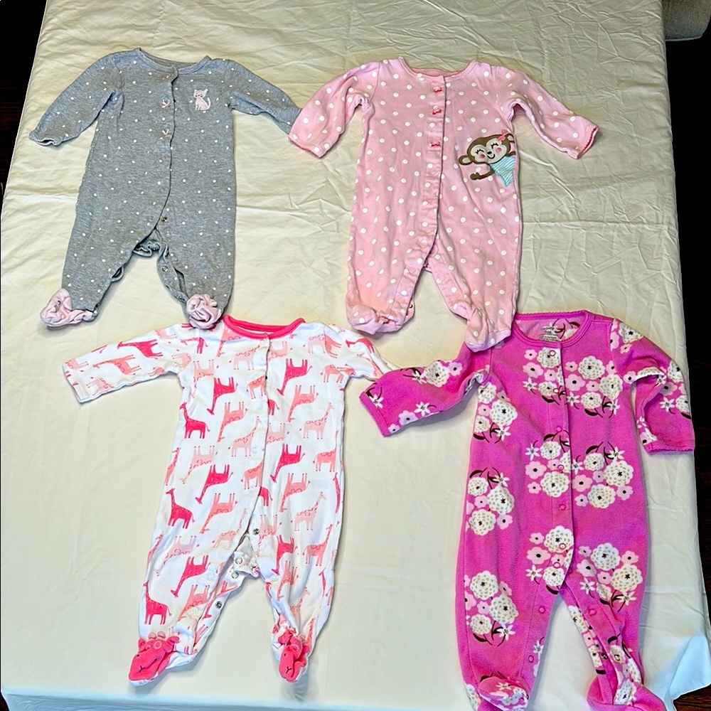Carter's size 9 month bundle. Gray and Pink Footies pajamas with Cozy Designs.